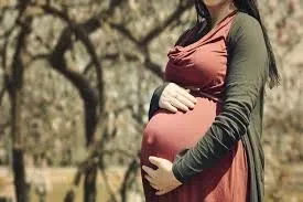 Bukan Sekadar Sakit Gigi: Jangan Remehkan Bahaya Gigi Berlubang pada Ibu Hamil, Dampaknya Bisa Sampai Bayi!