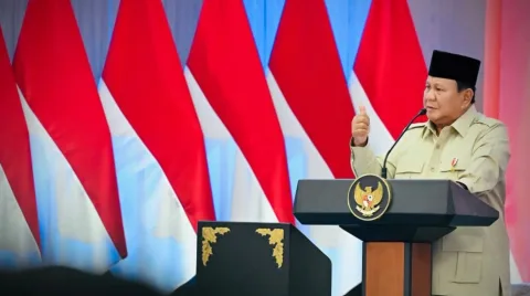 Presiden Prabowo Pindahkan Rapim TNI-Polri ke Istana: Konsolidasi Strategis di Balik Stabilitas Nasional