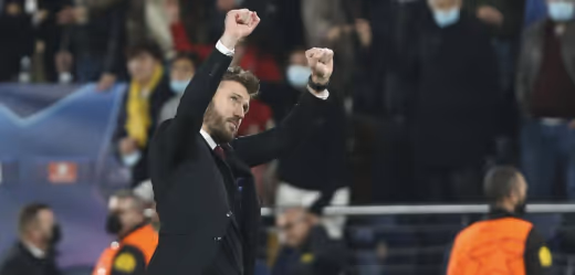 Kebangkitan Old Trafford: Carrick Adopsi Doktrin 'Fergie Time' untuk Selamatkan Musim