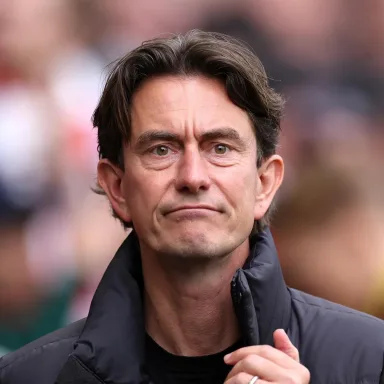 Guncangan di London Barat: Thomas Frank Dipecat Brentford, Akhiri 7 Tahun Era 'Moneyball' Akibat Ancaman Degradasi