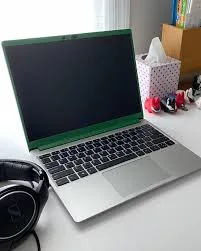 Sinyal Merah bagi Perakit PC: Framework Umumkan Kenaikan Harga RAM Tiap Bulan, Peringatkan Tren Mahal Belum Berakhir