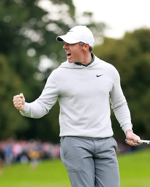 Ujian Berat sang Bintang: Rory McIlroy Tertinggal Jauh Saat Akshay Bhatia dan Ryo Hisatsune Kuasai Puncak Klasemen