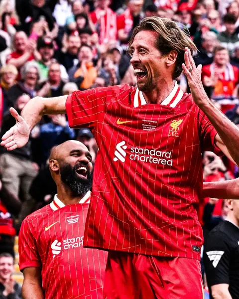 Krisis di London Utara: Peter Crouch Sebut Tottenham Terjerat Zona Degradasi, Desak Mauricio Pochettino Segera Kembali