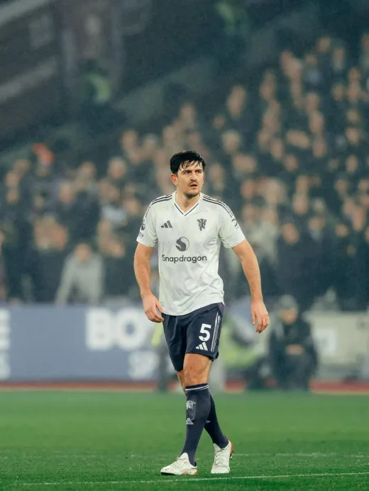Solidaritas Ruang Ganti: Pemain Manchester United Sebut 'Kegilaan' Jika Harry Maguire Tidak Diberi Kontrak Baru