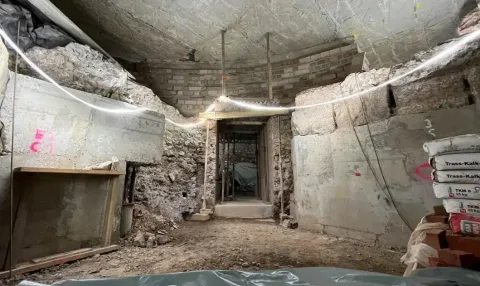 Keajaiban Bawah Tanah Cologne: Altar "Pompeii" Ditemukan di Jerman