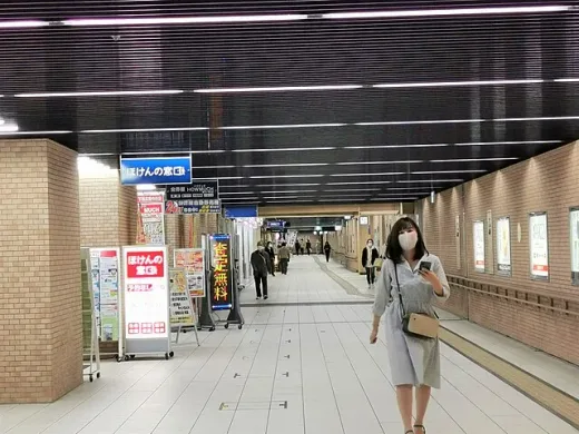 Saham-saham jatuh di Jepang, sementara sebagian besar pasar Asia tutup karena libur Tahun Baru Imlek.