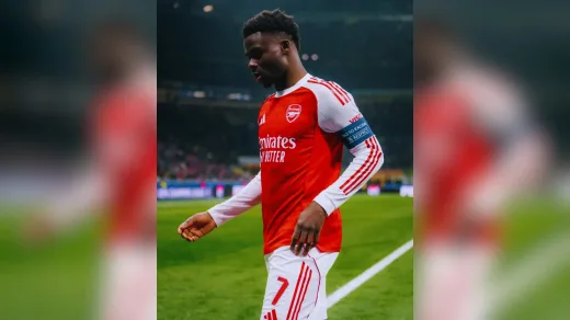 Eksperimen Gelandang Nomor 8: Bukayo Saka Jalani Peran Baru di Tengah Krisis Cedera Arsenal