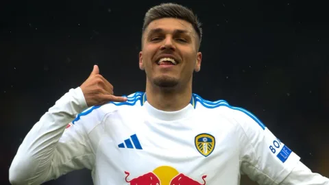 Realita Peran Joel Piroe: Antara Insting Predator dan Dilema Taktis di Skuad Leeds United