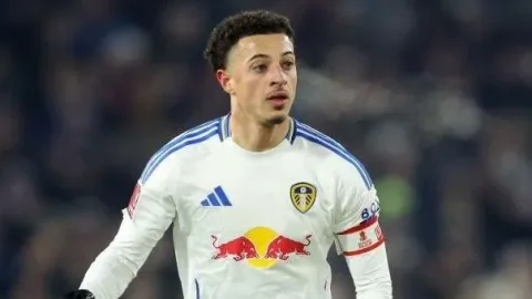 Jenderal Lini Tengah: Ethan Ampadu Menjadi Kunci Daniel Farke dalam Ambisi FA Cup Leeds United