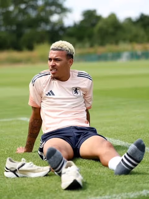 Benteng Anfield: Liverpool Ambil Keputusan Tegas Soal Luis Diaz di Tengah Godaan Paris Saint-Germain