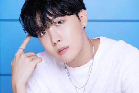 Reuni Digital BTS: Strategi Interaksi Real-Time di Balik Perayaan Ulang Tahun J-Hope