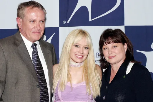 Transformasi Narasi Personal: Hilary Duff Gunakan Album Baru untuk Bedah Dinamika Keluarga