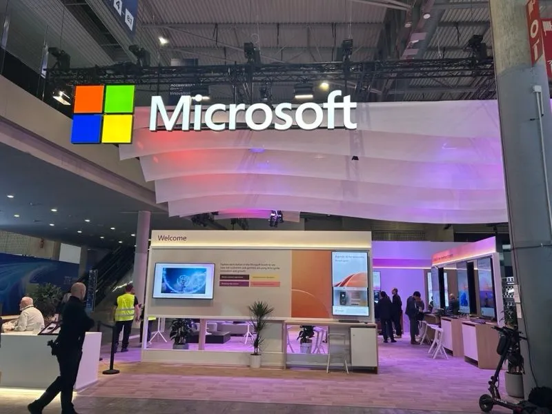 Misi Keadilan Digital: Microsoft Kucurkan Dana 50 Miliar Dolar AS untuk Atasi Ketimpangan AI Global