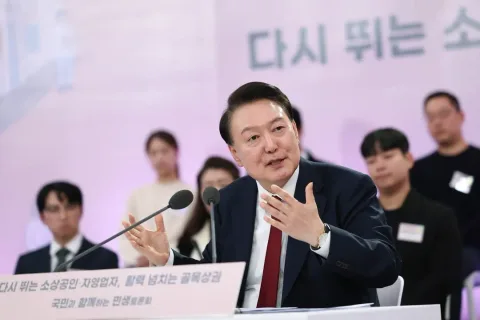 Keadilan di Seoul: Mantan Presiden Yoon Suk Yeol Dijatuhi Hukuman Seumur Hidup Atas Upaya Darurat Militer