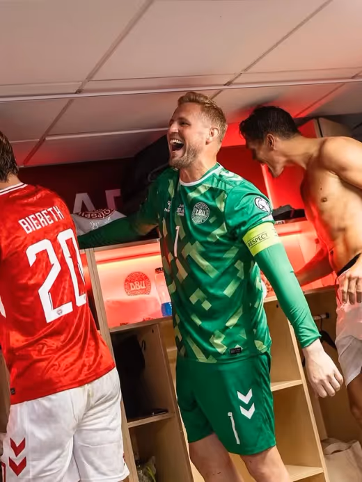 Kepemimpinan Kasper Schmeichel: Kiper Veteran Ungkap Kekuatan di Balik Ruang Ganti Celtic
