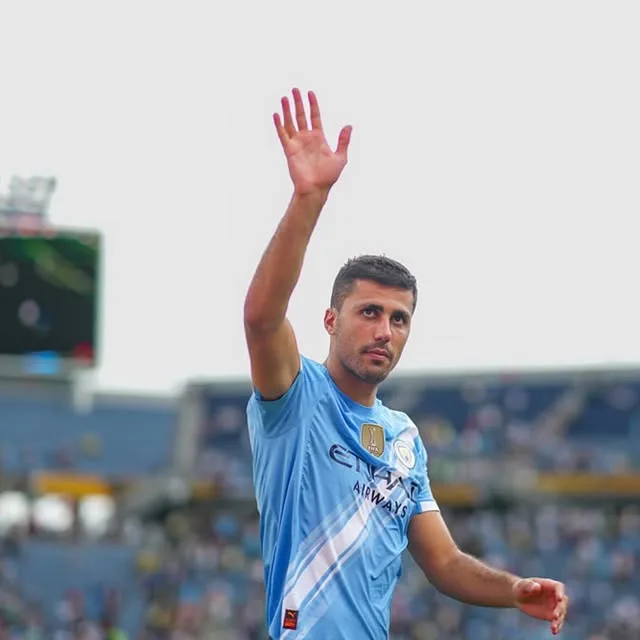 Evaluasi Medis Manchester City: Pep Guardiola Akui Kekeliruan Akselerasi Pemulihan Rodri