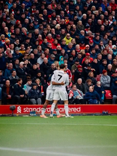 Krisis Cedera Manchester United: Update Kondisi De Ligt, Mount, dan Dorgu Jelang Laga Kontra Everton
