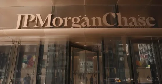 Sengketa Perbankan: JPMorgan Chase Ajukan Eksepsi Atas Gugatan $5 Miliar Presiden Trump