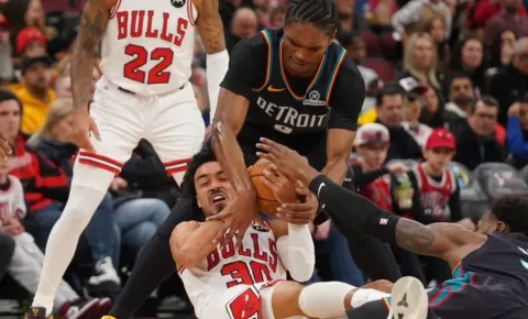 Efek Jalen Duren: Restorasi Dominasi Interior Pistons dan Krisis Akut Chicago Bulls