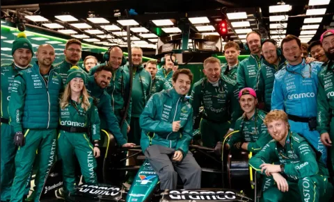 Spekulasi Defisit Energi Honda: Peringatan Dini Adrian Newey dan Ancaman Daya Saing Aston Martin 2026