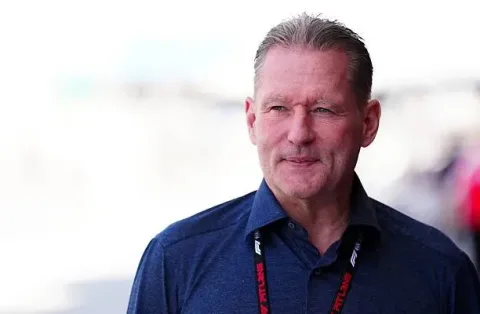 Vonis Jos Verstappen: Kejutan Teknis Red Bull di Bahrain dan Sinyal Dominasi Lanjutan