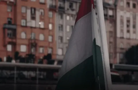 Veto Energi Budapest: Hongaria Ancam Blokade Sanksi Ke-20 Uni Eropa Terhadap Rusia