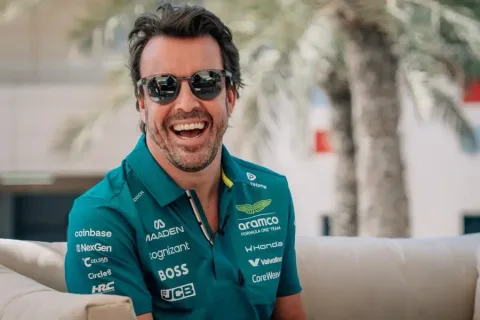 Di Ambang Frustrasi: Fernando Alonso Dilaporkan Tertekan Akibat Lambatnya Progres Proyek 2026 Aston Martin