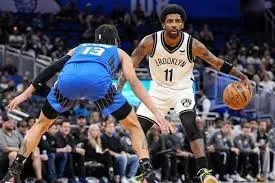 Laga Tanpa Beban di Brooklyn: Antara Comeback Khris Middleton dan Perburuan Cooper Flagg