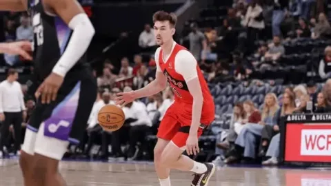 "Sengun Magic": Alperen Şengün Mengguncang Pertahanan Jazz dengan Aksi Reverse Slam Ikonik