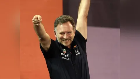 Transparansi Internal: Christian Horner Ungkap Peran Helmut Marko dalam Pemecatan Mengejutkan Red Bull
