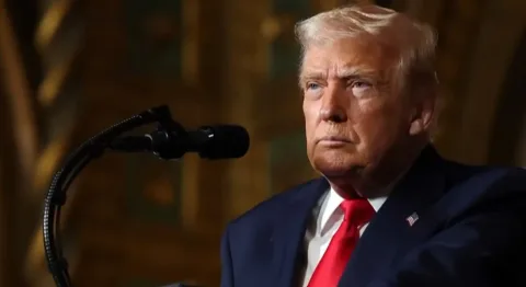 Navigasi Krisis Ekonomi dan Diplomasi: Poin Krusial Pidato Kenegaraan Trump di Hadapan Kongres