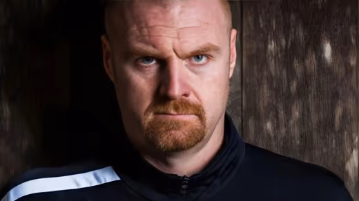Spekulasi Manajerial: Sean Dyche Dilaporkan Tertarik Menggantikan Oliver Glasner di Crystal Palace