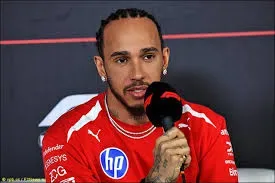 Wahyu dari Maranello: Lewis Hamilton Ungkap Perubahan Mentalitas di Ferrari Setelah 'Masa Kelam' Awal Musim