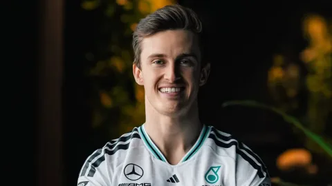 Mercedes Perkuat Masa Depan: Théo Pourchaire Resmi Bergabung, Dua Pembalap Karting Masuk Skuad Junior