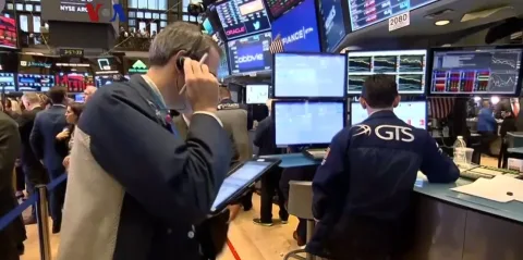 Rebound Pasar AS: Sektor Teknologi Pimpin Penguatan Wall Street