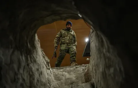 Krisis Perbatasan Memanas: Mengapa Pakistan Membom Kabul? Membedah Akar Konflik dan Eskalasi Militer 2026