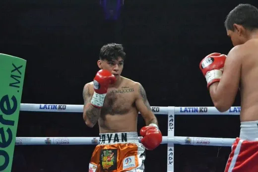 Dominasi Mutlak: Terry Washington Hancurkan Eduardo Reyes dalam Kemenangan TKO Ronde Kedua