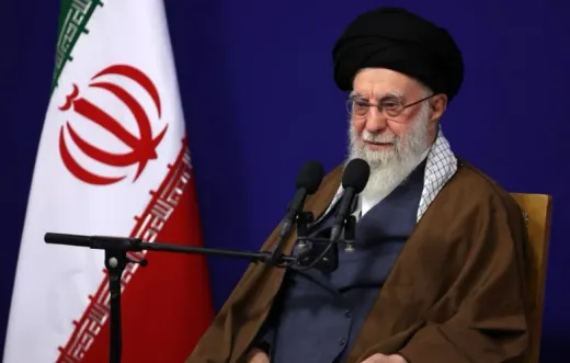 Iran Tanpa Kemudi: Kematian Khamenei Picu Perebutan Kekuasaan; AS Siapkan Skenario Perubahan Rezim