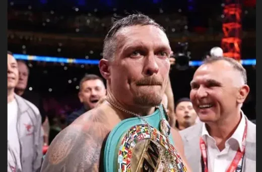 Takhta dalam Pertaruhan: Oleksandr Usyk Hadapi Keputusan Sulit Mengenai Sabuk Juara Dunia IBF