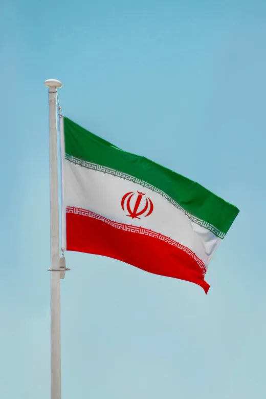 Eskalasi Teluk 2026: Aliansi Tripartit Eropa Siapkan Operasi Defensif terhadap Infrastruktur Militer Iran