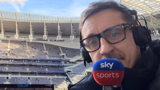 Visi Kepemimpinan: Gary Neville Sebut Michael Carrick Sebagai "Kandidat Terkuat" untuk Melatih Manchester United