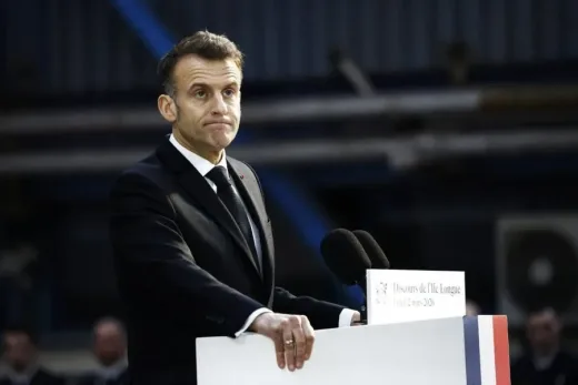 "Prancis Harus Ditakuti": Macron Umumkan Peningkatan Arsenal Nuklir di Tengah Krisis Global