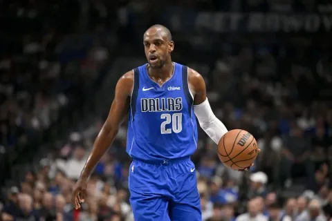 Efek Middleton di Dallas: Mengapa Situasi Khris Middleton Lebih Menjanjikan Bagi Mavericks Daripada Kelihatannya