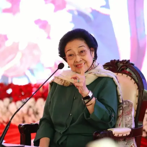 Solidaritas Lintas Negara: Megawati Soekarnoputri Kirim Surat Duka Atas Wafatnya Ayatollah Ali Khamenei
