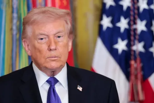 Ultimatum Madrid: Trump Ancam Hentikan Perdagangan AS dengan Spanyol Terkait Pangkalan Militer & Anggaran Pertahanan