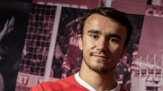 Ekspektasi Lini Serang: Pendukung Middlesbrough Berharap David Strelec Tidak Menjadi 'Emmanuel Latte Lath Kedua'