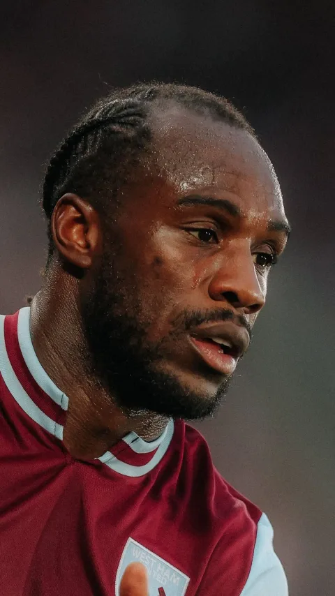 Navigasi dari Titik Nadir: Perjalanan Epik Michail Antonio Menuju Kebangkitan Karir di Qatar
