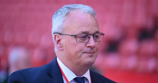Krisis Kepercayaan di King Power: Restrukturisasi Manajemen Leicester City Menuai Protes Keras dari Fans