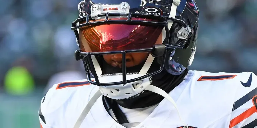 Guncangan NFL 2026: DJ Moore Angkat Bicara Soal Trade Besar Chicago Bears dengan Buffalo Bills!