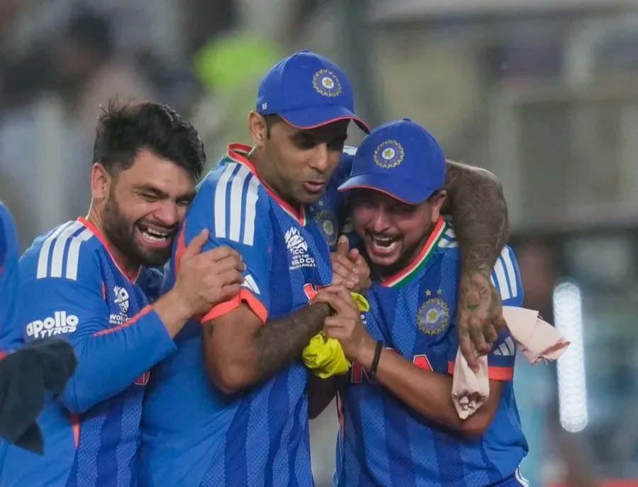 T20 World Cup 2026: Ravi Shastri Bongkar Rahasia di Balik Meroketnya Performa Sanju Samson!